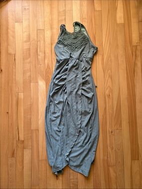 chic Olive Green Crochet Yoke Maxi Dress